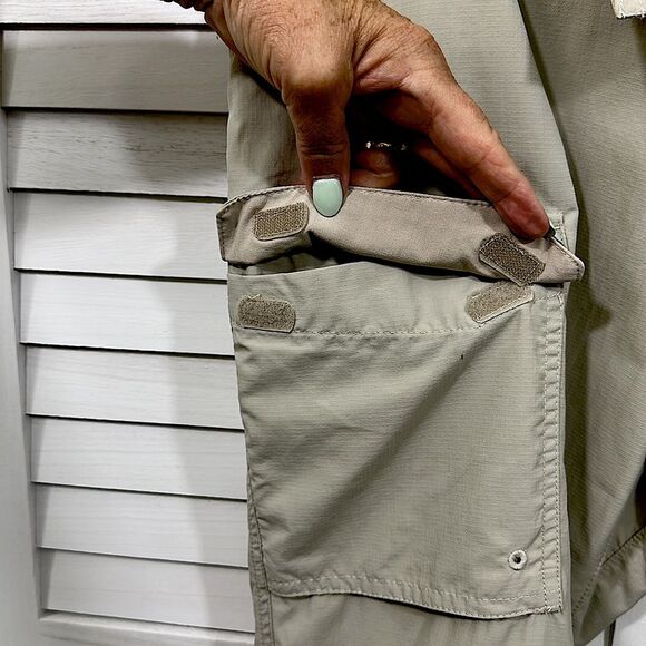 Columbia PFG Capri Pants Size 10 Beige Palm Peak Inseam 21 in - Picture 12 of 15